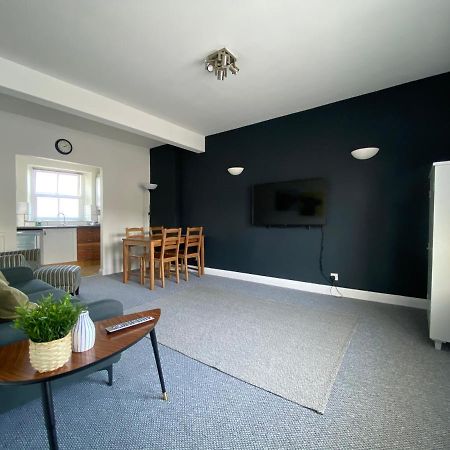 15 Queen Street, Flat 2 Ълвърстън Екстериор снимка